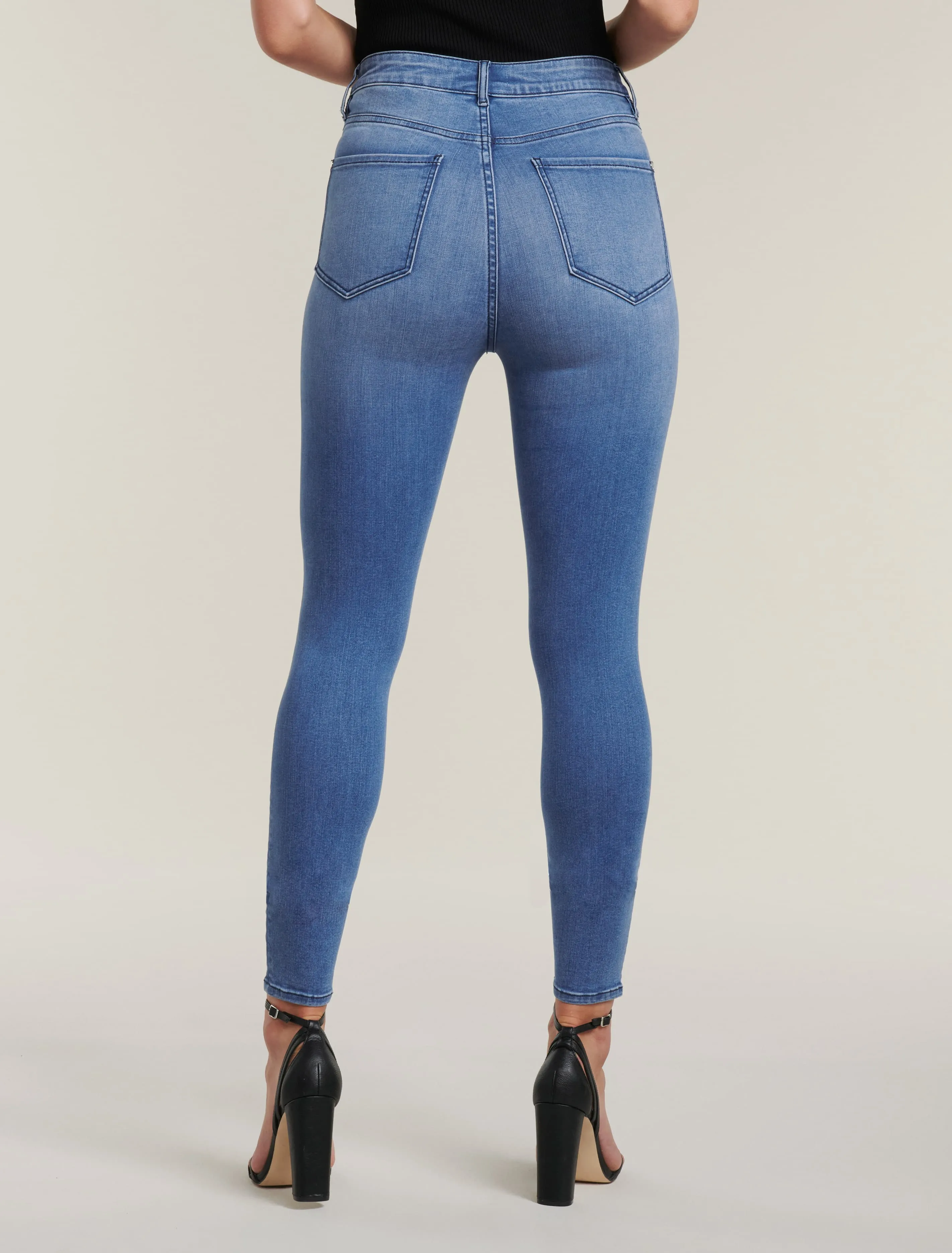 Bella High Rise Sculpting Jean