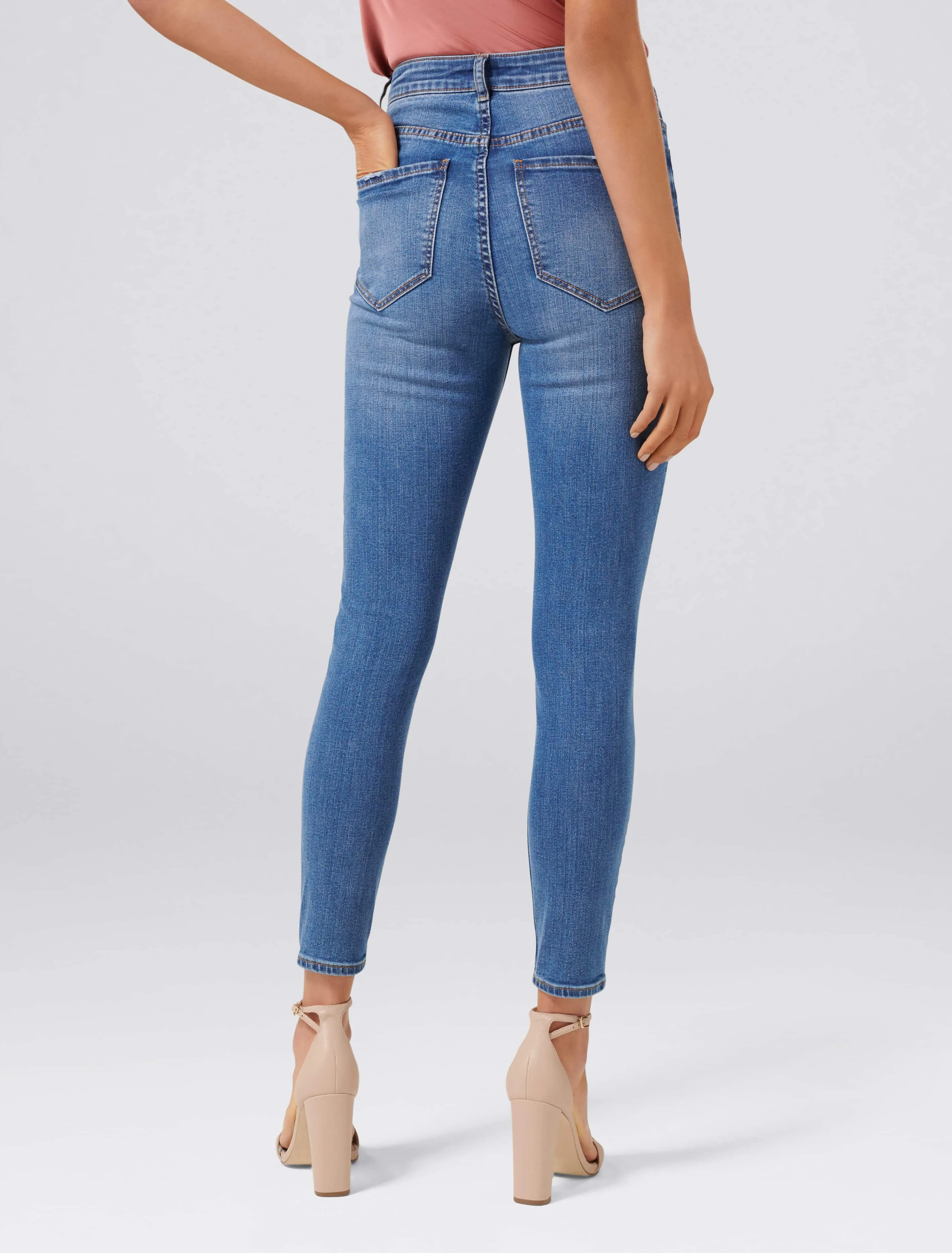 Bella High Rise Sculpting Jean