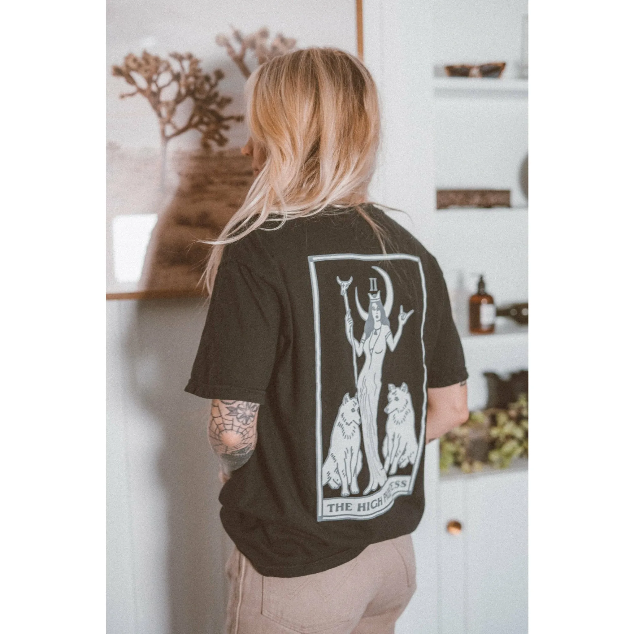 High Priestess (II) Tarot Tee